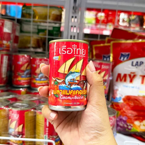 1 Hộp Cá Mòi Sốt Cà Hiệu Thai Ship Cánh Buồm 155g/hộp phù hợp để tham khảo khi chọn Đồ ăn đóng hộp, xúc xích, lạp xưởng
