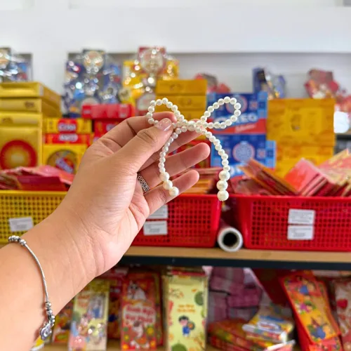 1 Nơ Ngọc Trai Trang Trí Giỏ Quà Tết - Nơ Trang Trí Tết
