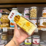 1 Thùng 20 Bánh Bông Lan Tam Giác CHUNSANJIAO Vị Phô Mai - Màu Vàng