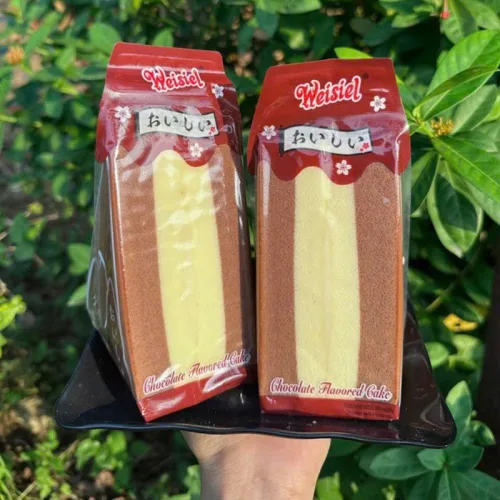 1 Thùng Bánh Bông Lan Tam Giác Weisiel Vị Socola 2kg - Thùng 20 Cái