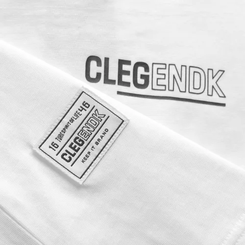 Áo Thun Cổ Tròn Oversize In Chữ CLEGENDK