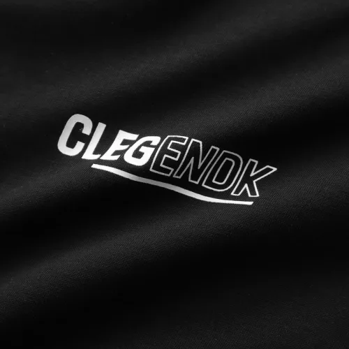 Áo Thun Cổ Tròn Oversize In Chữ CLEGENDK