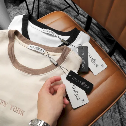 Áo Thun Nam Cổ Tròn Pack Horse Thêu Chữ New York Phối Hai Màu