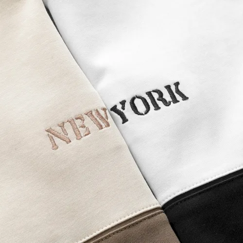 Áo Thun Nam Cổ Tròn Pack Horse Thêu Chữ New York Phối Hai Màu
