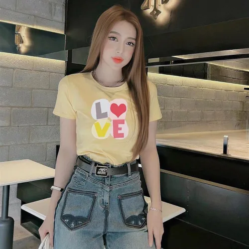 Áo thun thái nữ cổ tròn in chữ LOVE