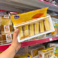 Bánh Bông Lan Nguyên Chất 28% Trứng Gà Tươi Axiain 360g (Bịch 10 Gói)