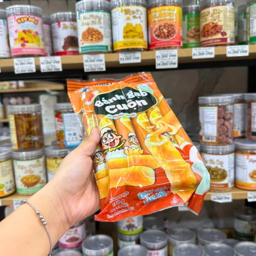 Bánh Gạo Cuộn Vị Trứng Muối Want Want 170g (17g x 10 Gói)