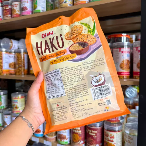 Bánh Gạo Nướng OISHI HAKU Vị Mè Rang Dừa Giòn 138g