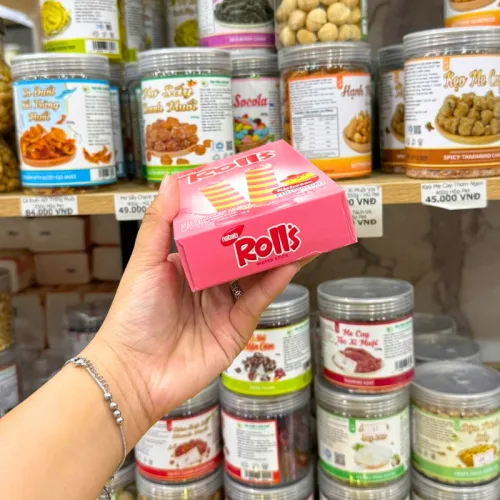 Bánh Ống Quế NABATI ROLL'S Nhân Phô Mai Dâu 50g