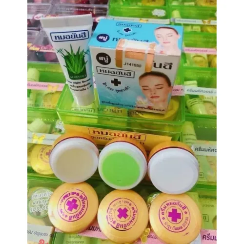 Bộ kem Yanhee Thái Lan xanh lá gồm 5 món
