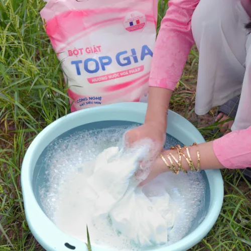 Phân phối bột Giặt Quần Áo Top Gia 2.2kg Hương Nước Hoa Pháp