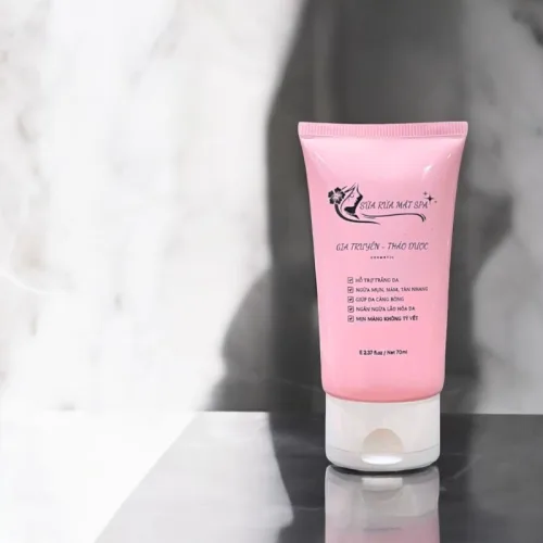 Quy cách trên ảnh và thông tin sản phẩm — Sữa Rửa Mặt Spa Gia Truyền