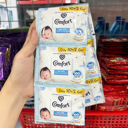 Combo 2 Dây 24 Gói Nước Xả Vải Comfort Cho Da Nhạy Cảm Hương Phấn Dịu Nhẹ 18ml/Gói - Màu Trắng