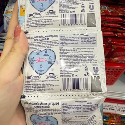 Combo 2 Dây 24 Gói Nước Xả Vải Comfort Cho Da Nhạy Cảm Hương Phấn Dịu Nhẹ 18ml/Gói - Màu Trắng
