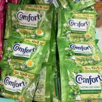 Combo 2 Dây 24 Gói Nước Xả Vải Comfort Hương Gió Xuân Thơm Mát 18ml/Gói - Màu Xanh Lá