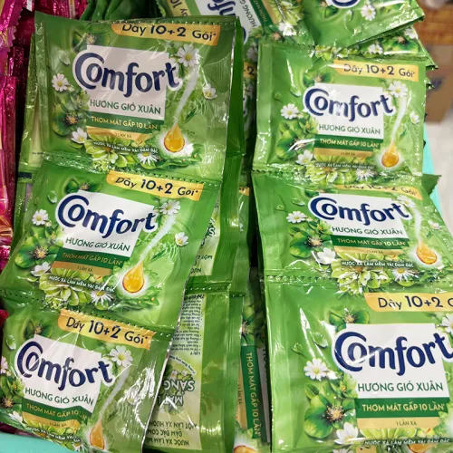 Combo 2 Dây 24 Gói Nước Xả Vải Comfort Hương Gió Xuân Thơm Mát 18ml/Gói - Màu Xanh Lá