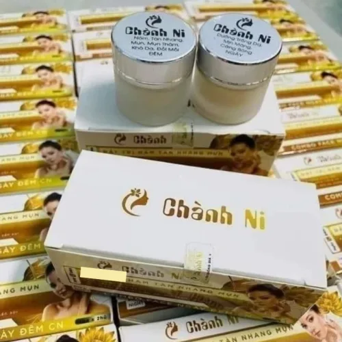 Combo kem dưỡng da mặt Chành Ni ngày và đêm 2 hũ x 10g
