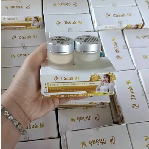 Combo kem dưỡng da mặt Chành Ni ngày và đêm 2 hũ x 10g