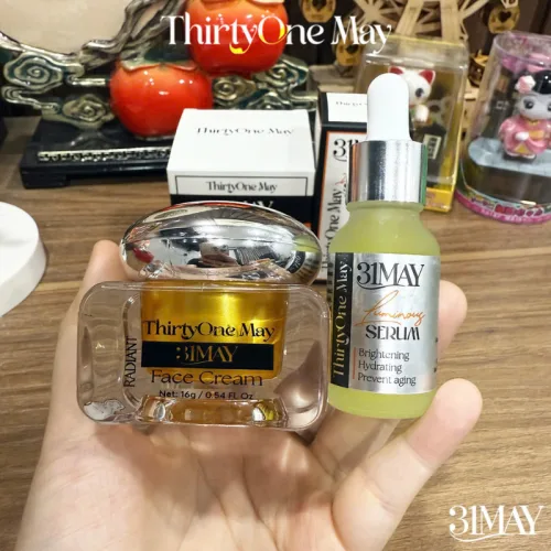 Hydra Cleanser có thể được xem là dịu nhẹ chỉ từ tên gọi?