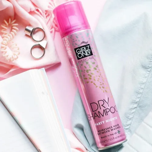 Dầu Gội Khô Girlz Only Party