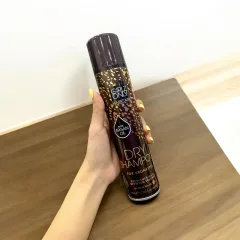 Dầu Gội Khô Girlz Only Màu Nâu 200ml - Dầu Gội Khô Cho Tóc Tối Màu