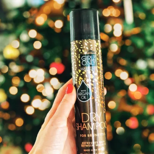 Dầu gội khô Girlz Only Dry Shampoo màu nâu dạng xịt 200ml