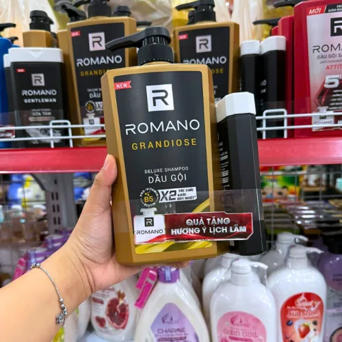 Dầu Gội Romano Grandiose 650g - Dầu Gội Nam Chai Vàng (Tặng Sữa Tắm Sạch Sảng Khoái) phù hợp để tham khảo khi chọn Romano