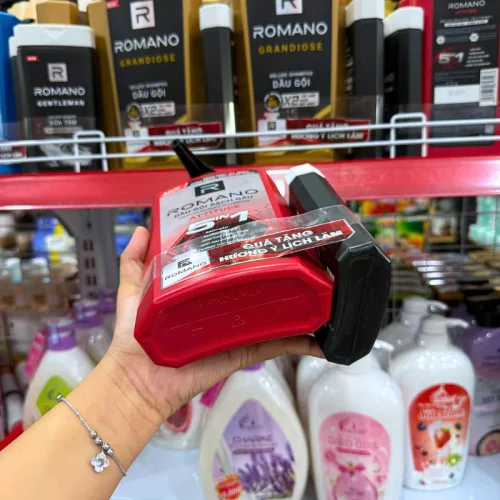 Bảng giá sỉ dầu Gội Romano Sạch Gàu Anti - Dandruff Shampoo Attitude 5 In 1 650g - Dầu Gội Nam Chai Đỏ (Tặng Sữa Tắm Sạch Sảng Khoái)