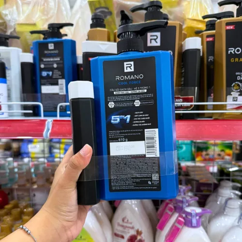 Đánh giá dầu Gội Romano Sạch Gàu Anti - Dandruff Shampoo Cool Force 5 In 1 650g - Dầu Gội Nam Chai Xanh Dương (Tặng Sữa Tắm Sạch Sảng Khoái)
