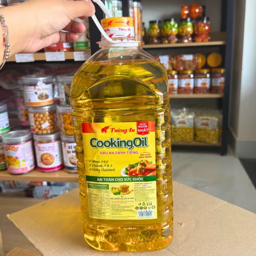 Phân phối dầu Ăn Thực Vật Tường An 5 Lít