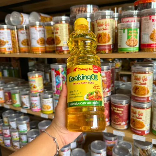 Dầu Ăn Thực Vật Tường An Cooking Oil 1 Lít – một lựa chọn đáng tham khảo trong Dầu ăn, nước mắm, nước tương, nước chấm