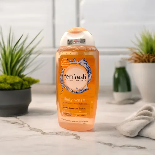 Femfresh Intimate Skin Care Daily Wash, dung dịch vệ sinh phụ nữ 250 ml