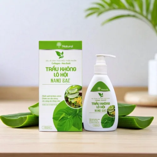 Dung Dịch Vệ Sinh Thảo Mộc Thiên Nhiên Collagen Hoa Bưởi Trầu Không Lô Hội Bạc Nano Bạc Hướng Quý Cosmetic 150ml