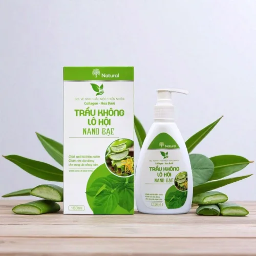 Dung Dịch Vệ Sinh Thảo Mộc Thiên Nhiên Collagen Hoa Bưởi Trầu Không Lô Hội Bạc Nano Bạc Hướng Quý Cosmetic 150ml