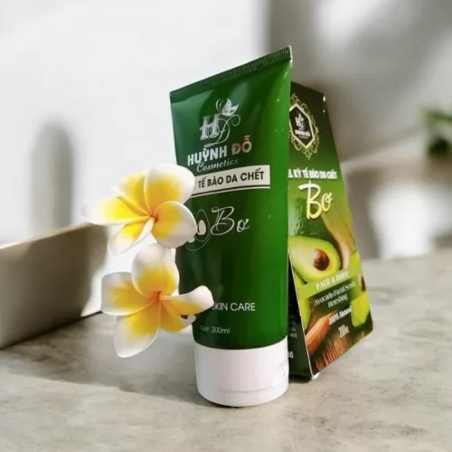 Sỉ gel Kỳ Tế Bào Da Chết Bơ Cho Mặt Và Body Huỳnh Đỗ 200ml
