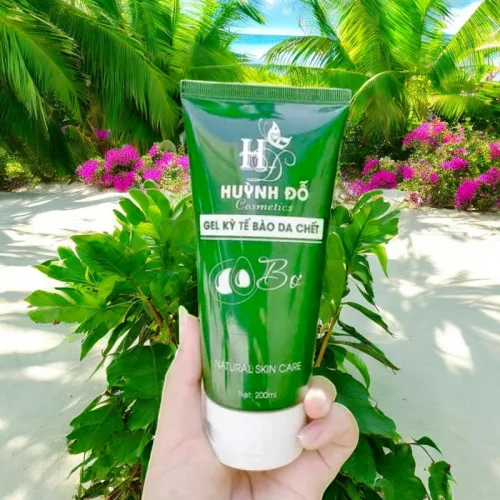 Sỉ gel Kỳ Tế Bào Da Chết Bơ Cho Mặt Và Body Huỳnh Đỗ 200ml