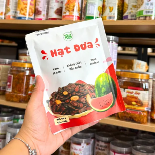 Hạt Dưa Loại Đặc Biệt Thương Hiệu Yolo Thơm Ngon Gói 100g – một lựa chọn đáng tham khảo trong Yolo Food