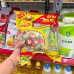 Combo MAGGI Hạt Nêm Nấm Hương Tự Nhiên 450g, Tặng 1 Chai Dầu Meizan 250ml