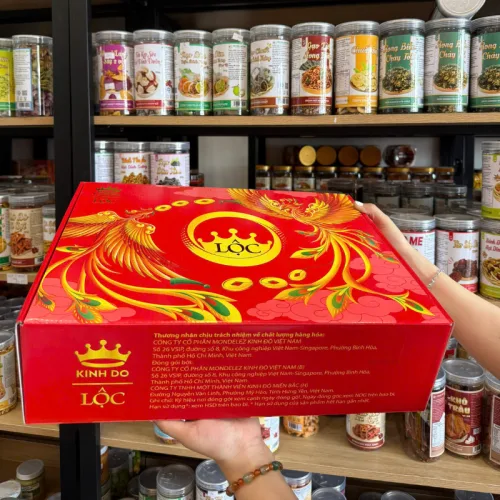 Hộp Bánh Tết Lộc Thịnh Vượng Số 2 - Bộ Quà Tết Cặp Công Kinh Đô Lộc Thinh Vượng 8 Món 1,0914kg