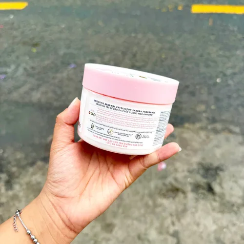 Dove hộp quà tặng tẩy tế bào chết dưỡng ẩm toàn thân, hoa anh đào 298g
