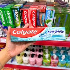 Kem Đánh Răng Colgate MaxWhite Hương Bạc Hà Pha Lê 170g