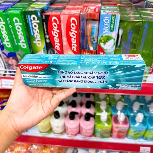 Kem Đánh Răng Colgate MaxWhite Hương Bạc Hà Pha Lê 170g
