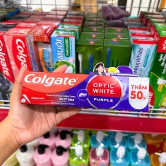Kem Đánh Răng Colgate Optic White 150g