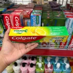 Kem đánh răng Colgate Vitamin C thơm mát, tuýp 170g