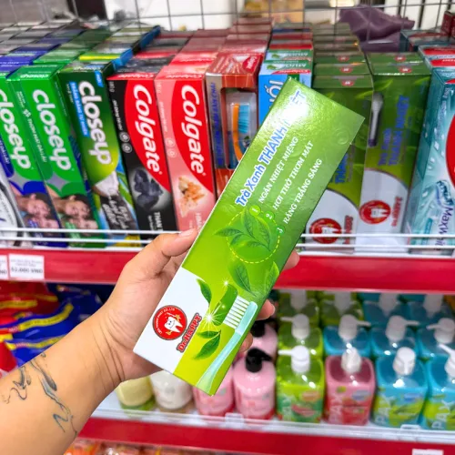 Hương trà xanh là điểm nhận diện chính — Kem Đánh Răng Dr Happy Trà