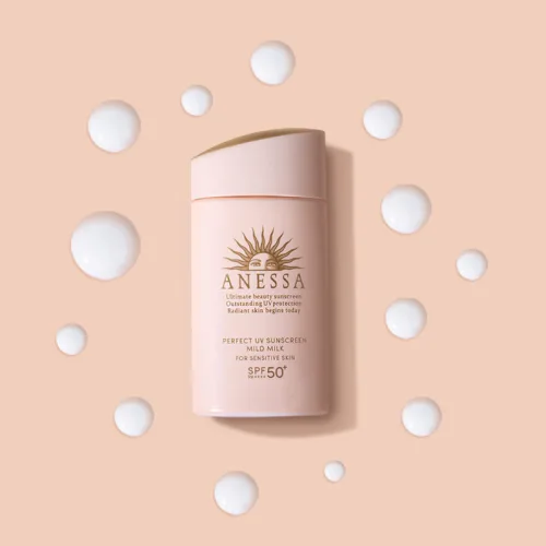 5. Thoa đúng thứ tự và phủ đủ vùng cần bảo vệ — Kem Chống Nắng Anessa Perfect UV