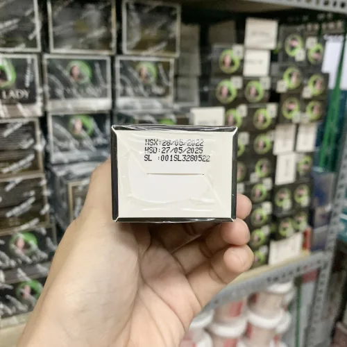 Kem chống nắng Hà Kiều Anh shop