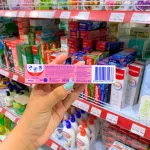 Kem Đánh Răng Ngừa Sâu Răng Em Bé 2+ Tuổi Hương Dâu Dạng Gel Colgate 40g - Màu Hồng