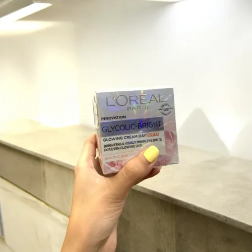 Đặt kỳ vọng vào lợi ích có thể kiểm chứng — Kem Dưỡng Ban Ngày L'oreal Paris