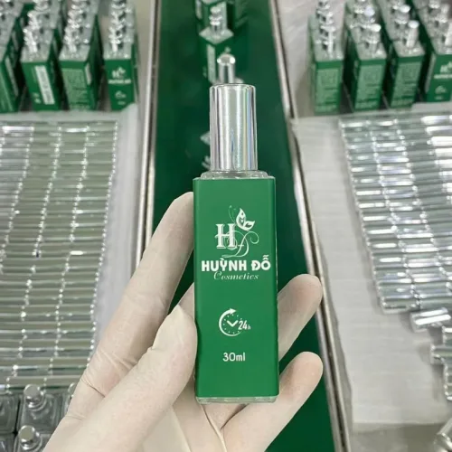 Đánh giá kem Dưỡng Trắng Nách Huỳnh Đỗ Cosmetics 20g - Tặng 1 Chai Xịt Khử Mùi Hôi 30ml